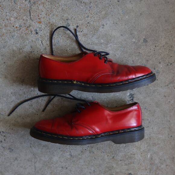 Dr. Martens Cherry Red Leather Oxford Shoes Men\'s 7 Women\'s 8.5 main image 6